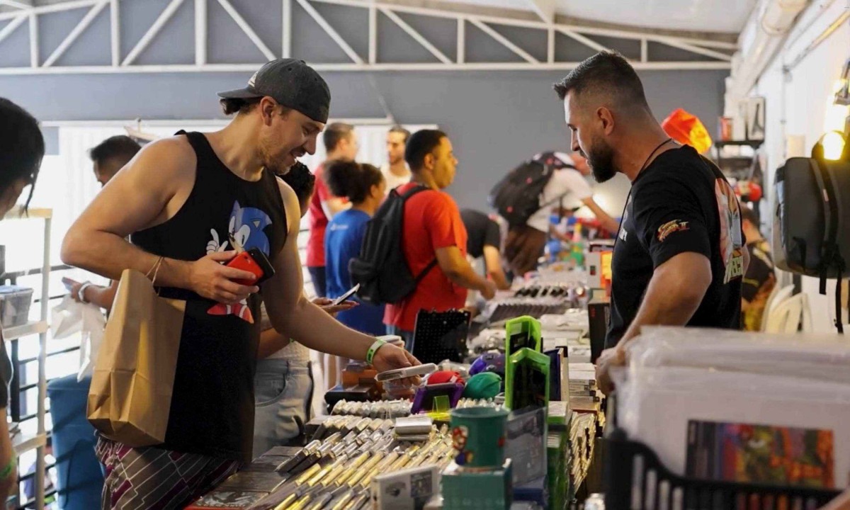 UAI Retrogames reúne clássicos dos videogames, colecionadores e fãs de várias gerações em Belo Horizonte.
- (crédito: O Rambo dos Jogos/Youtube)