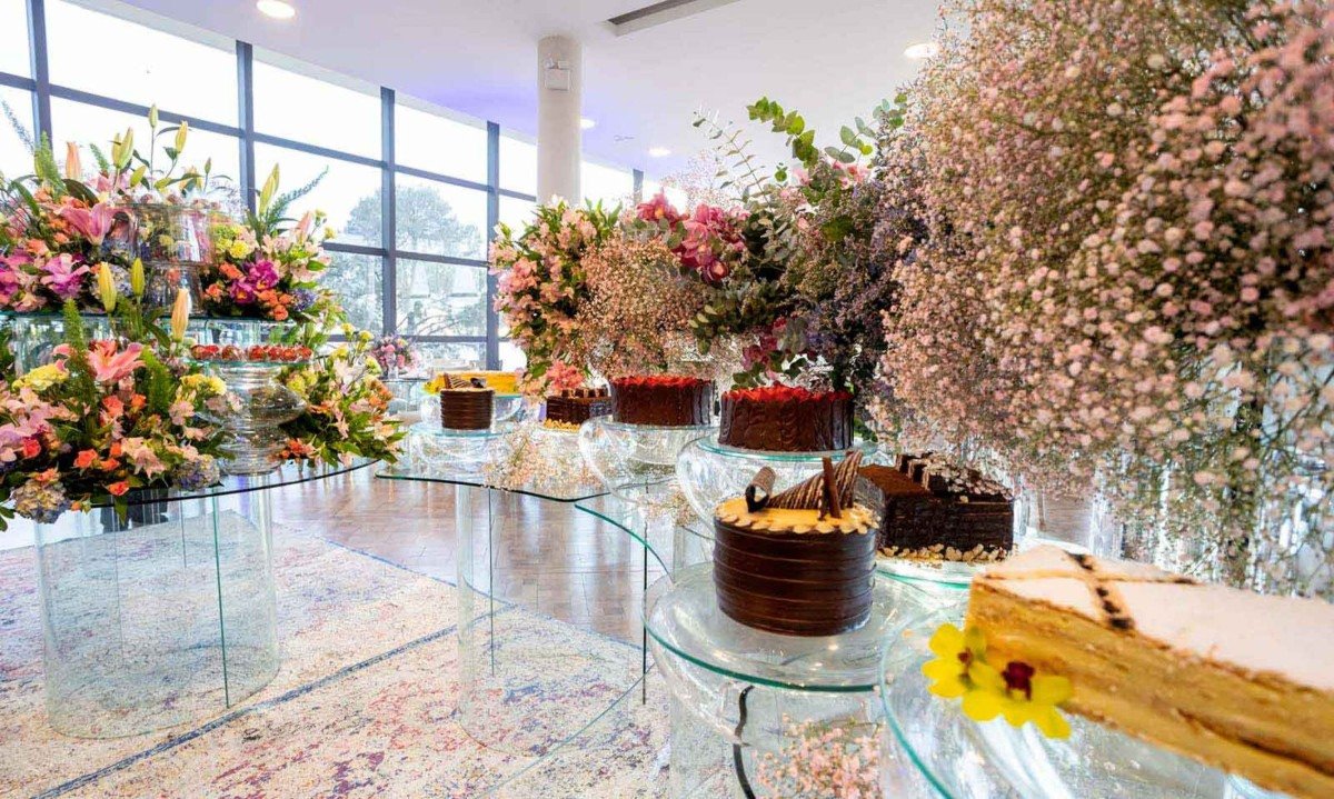 Mesa de doces do buffet Célia Soutto Mayor - (crédito: célia soutto mayor/Divulgação)