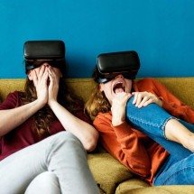 Por que jogar e assistir em grupo tornam o entretenimento mais social - Magnific
