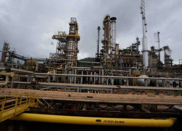 A Regap conta, desde 1994, com unidade de coqueamento retardado para produzir coque -  (crédito: Edésio Ferreira/EM/D.A Press.)