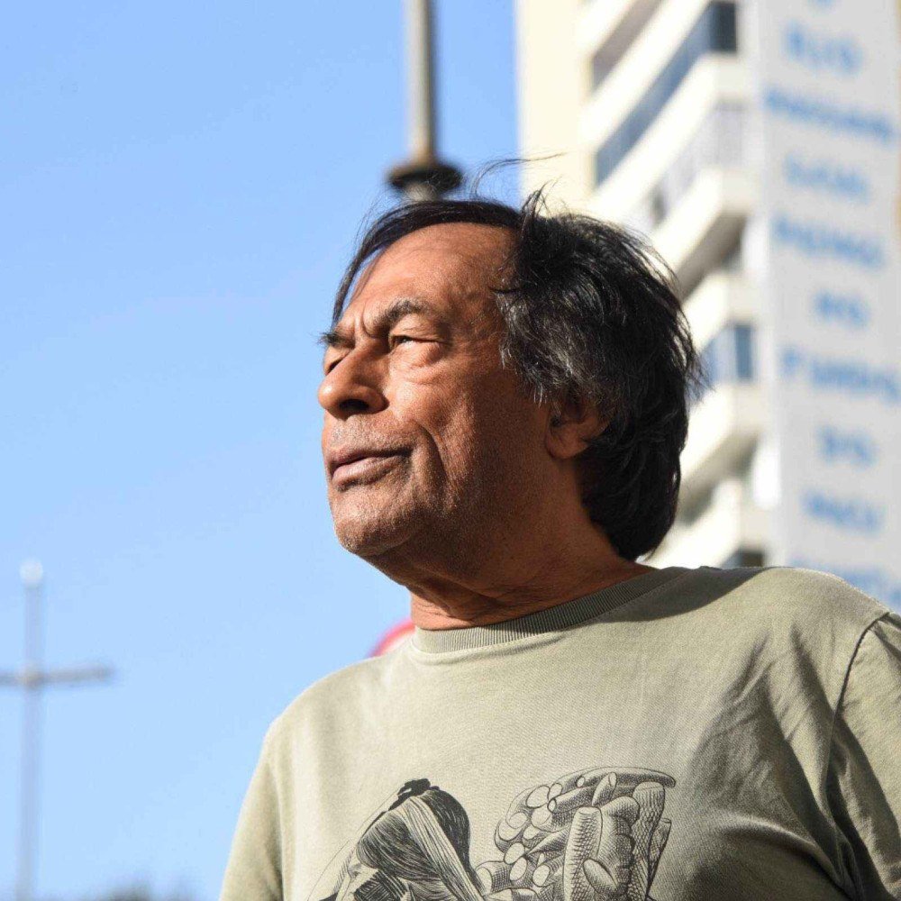 Ailton Krenak: "A arte respira mesmo na lama"