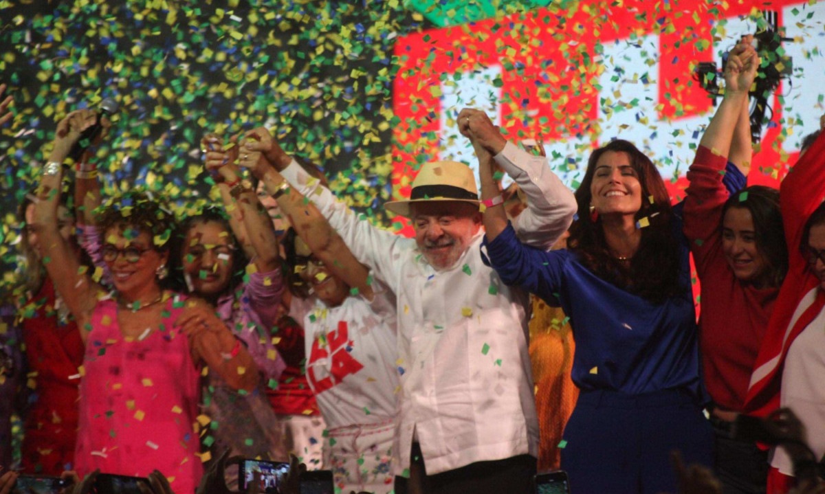Ato de Lula realizado neste sábado (29/8), na Serraria Souza Pinto, no Centro de BH - (crédito: Edésio Ferreira/EM/D.A.Press)