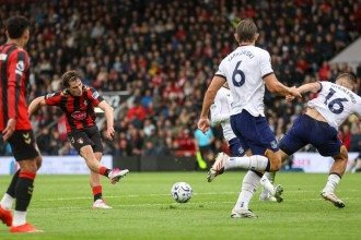 Pelo Inglês, Bournemouth cede empate ao Everton no ‘apagar das luzes’