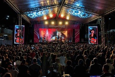 Última etapa classificatória desta edição do Fenac lotou a Concha Acústica, em Nepomuceno, no fim de semana -  (crédito: Ronan Muzzi/Divulgação)