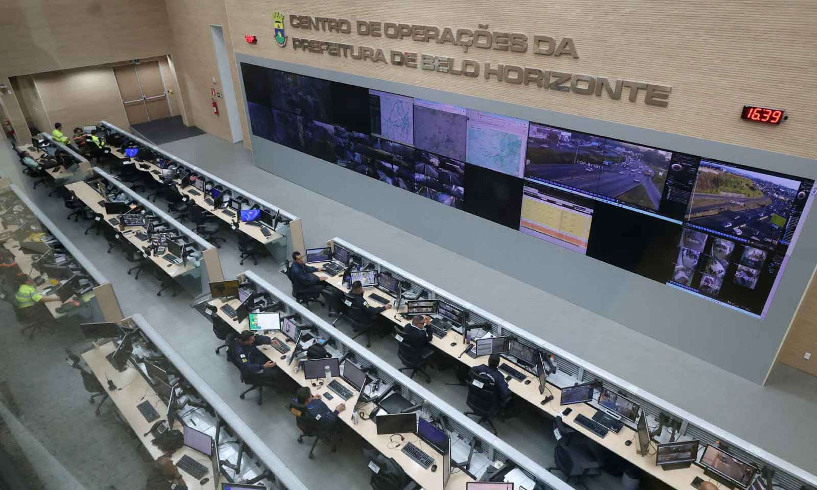 Sala de opera&ccedil;&otilde;es do cop-bh, que se tornou uma central permanente de gest&atilde;o urbana