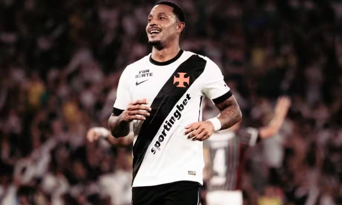 Polícia Civil cumpriu mandados de busca e apreensão na casa e no CT do jogador David Corrêa, conhecido como DVD - (crédito: Vasco / divulgação)