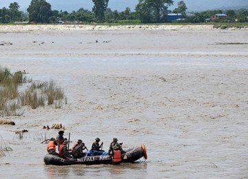 Socorristas usam explosões controladas e escavadeiras nas operações; China e Índia enviam equipes para encontrar desaparecidos
       -  (crédito:  AFP)