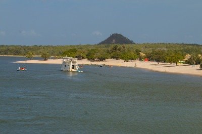 Alter do Ch&atilde;o, distrito de Santar&eacute;m, surpreende com praias de areia branca, floresta exuberante e uma cultura que revela a ess&ecirc;ncia da Amaz&ocirc;nia -  (crédito:  TIAGO SILVEIRA/Mtur)