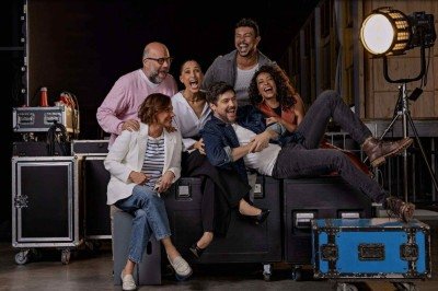 Camila Pitanga e Sergio Guizé lideram elenco da nova comédia original da Netflix, que conta ainda com Xamã, Heloisa Périssé, Otavio Muller e Samantha Schmütz -  (crédito: Netflix/Divulgação)