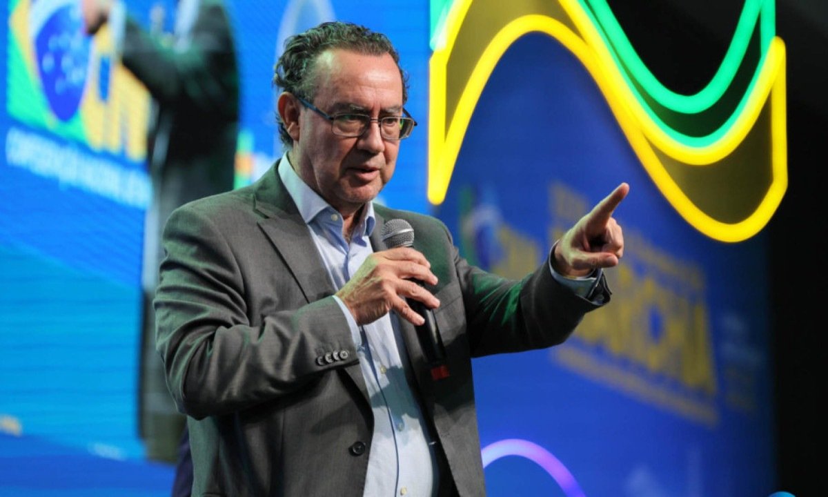 ‘Dá para sonhar mais alto’: Augusto Cury surfa ‘hype’ e espera novas pesquisas - (crédito: Foto: Robson Cesco/ Agência CNM)