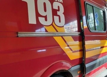 Corpo de Bombeiros foi acionado para atender à ocorrência na Rua Capelinha, no Bairro Jardim Vera Cruz -  (crédito: CBMMG)