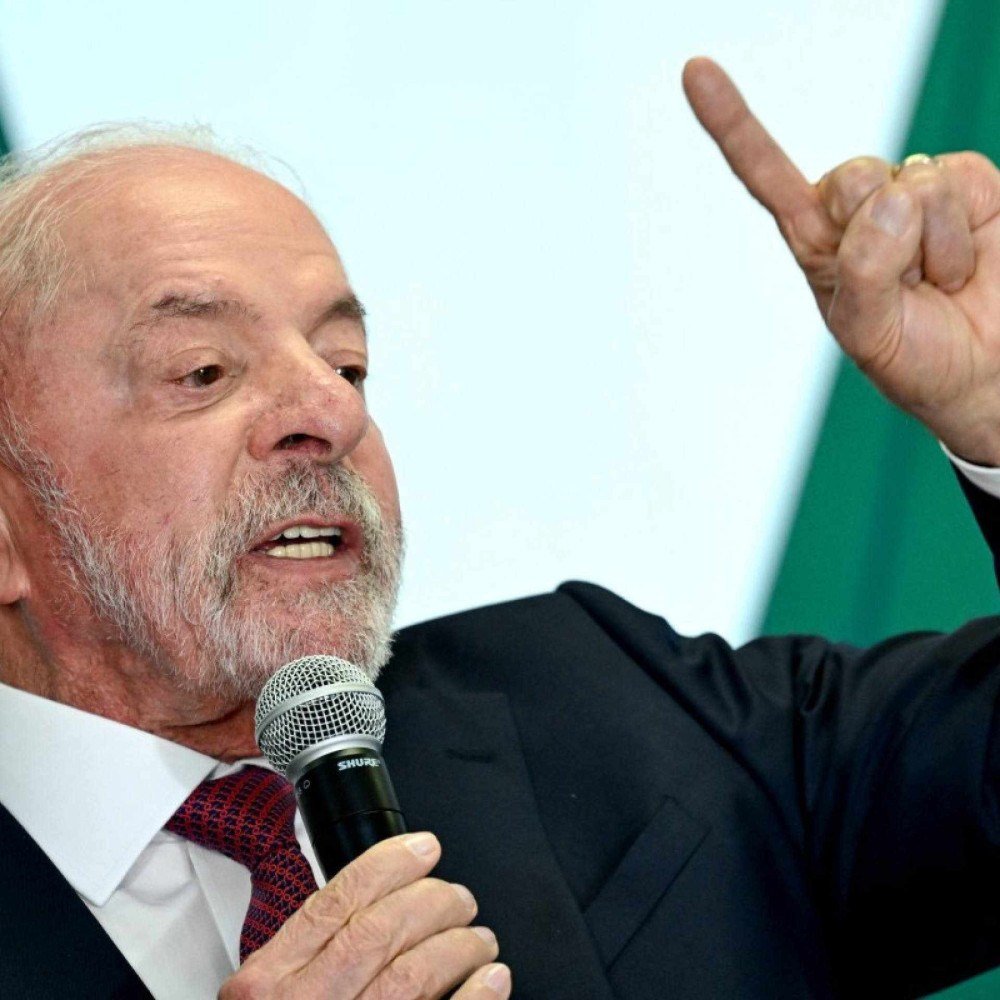 "Os homens não aprenderam a ir para a cozinha", diz Lula em ato em São Paulo