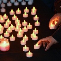 Nepal: famílias fazem funerais sem corpos após avalanche devastadora -  AFP