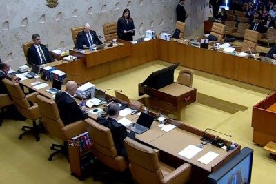 Sil&ecirc;ncio e nada de cumprimentos: a &lsquo;paz armada&rsquo; entre Mendon&ccedil;a e Moraes no STF -  (crédito: Foto: Reprodu&ccedil;&atilde;o/Youtube)