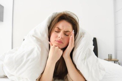 As alterações hormonais, podem contribuir para o surgimento ou o agravamento de problemas relacionados ao sono -  (crédito: benzoix/magnific)
