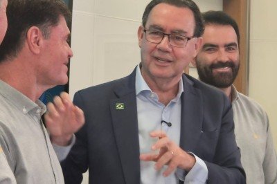 Augusto Cury diz que quer 'pacificar' o Brasil e não manter carreira política -  (crédito: Jair Amaral/EM/D.A. Press)