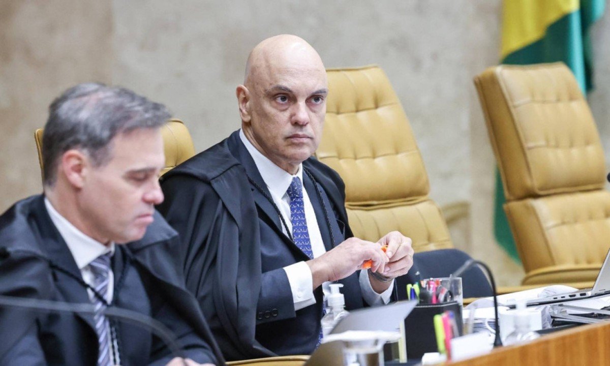 Crise escala: Moraes contra-ataca Mendonça e Fachin se move - (crédito: Foto: Antonio Augusto/STF)