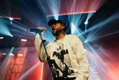 Emicida define seu show como 'menos para as redes sociais e mais para a densidade da relação entre amantes de música' -  (crédito: Ênio César/Divulgação)