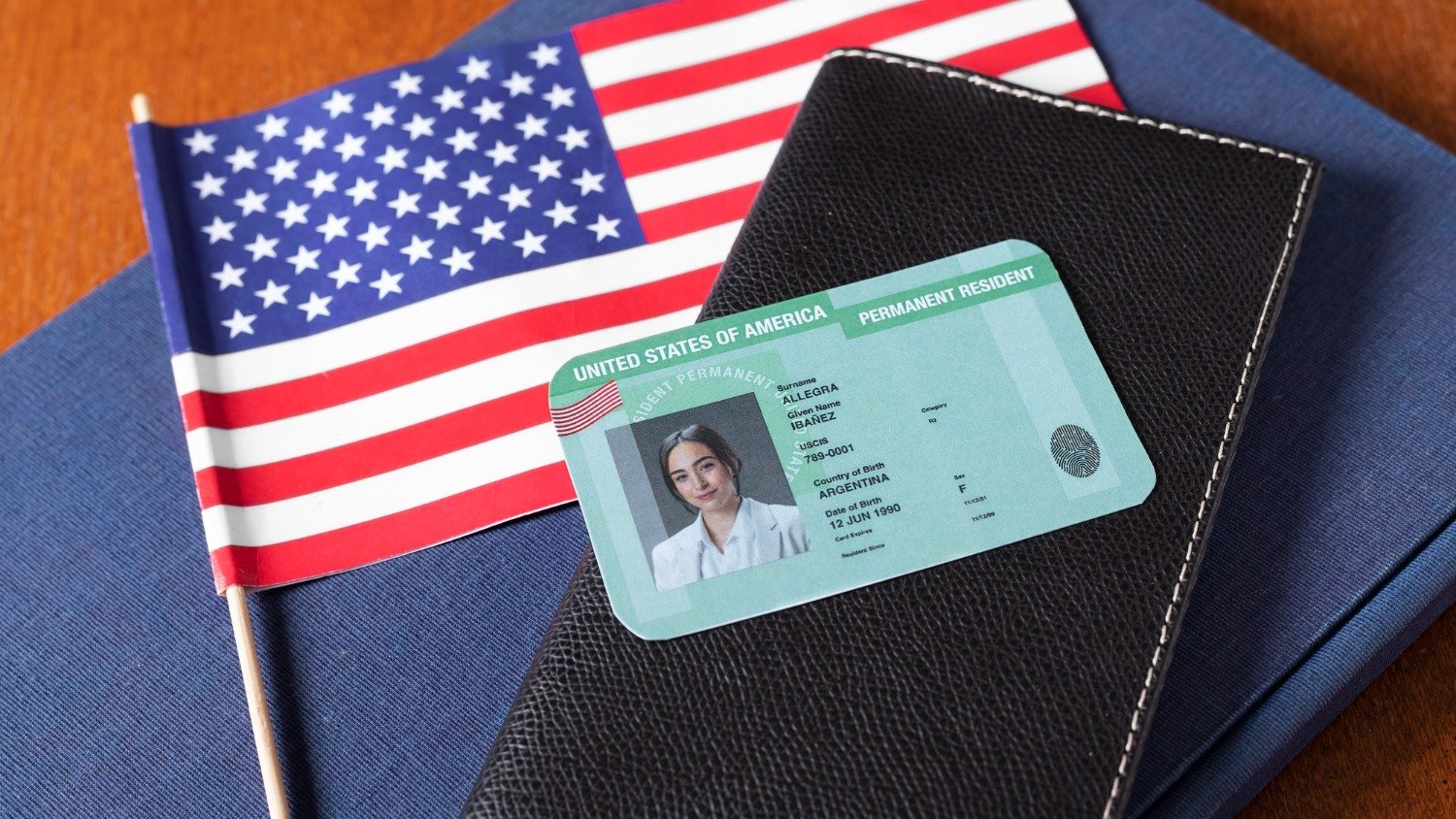A concess&atilde;o do green card, visto de resid&ecirc;ncia permanente nos EUA, pode levar d&eacute;cadas para milh&otilde;es de pessoas -  (crédito: Freepik)