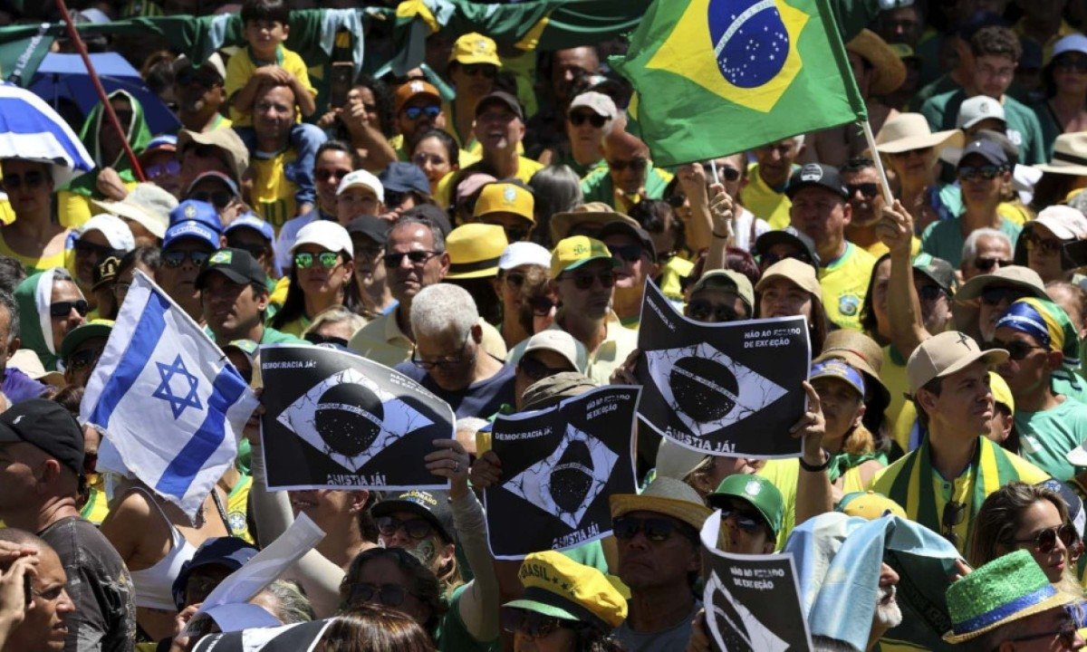 A prudência do governo Celina para sossegar bolsonaristas no 7 de Setembro - (crédito: Foto.: Beto Barata/ PL)