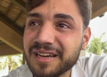 Pedro Araújo, irmão de adolescente de 17 anos, vítima de homofobia -  (crédito: Pedro Araújo / Instagram / Reprodução)