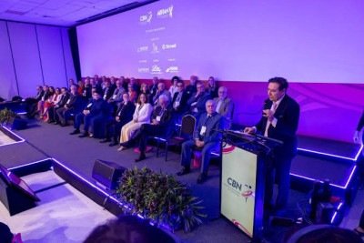 Um dos destaques do Congresso de Nutrologia da CBN foi o médico Ralph A. DeFronzo, referência mundial em diabetes tipo 2 e resistência à insulina, com formação em Yale e Harvard -  (crédito: CBN/Divulgação)