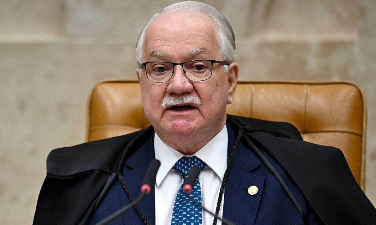 Em carta a Fachin, ministros aposentados manifestam apoio e cobram apuração 'pública' e 'rigorosa' diante de crise no STF - (crédito: BBC)