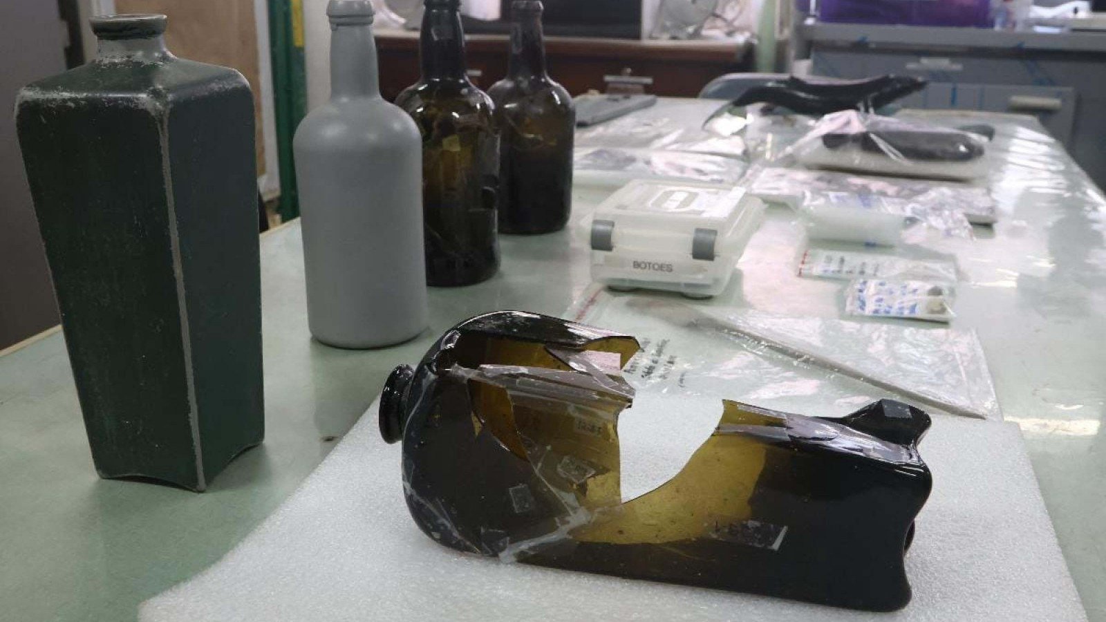 Objetos encontrados na Ant&aacute;rtica