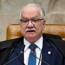Em carta, ex-ministros do STF cobram de Fachin apuração de crise na Corte