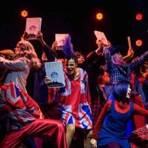 Musical sobre Diana conta a história de seu casamento com Charles