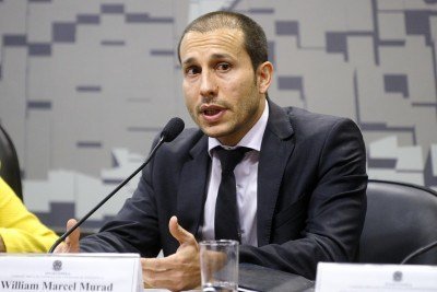 Diretor-executivo da PF, William Marcel Murad: ‘Não nos deixaremos abalar por ataques’     -  (crédito:  Marcos Oliveira/Agência Senado - Registro de 13 de outubro de 2015)