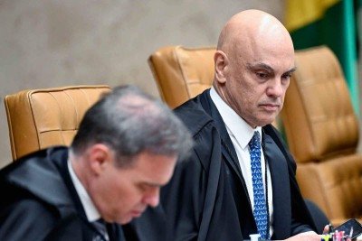 André Mendonça e Alexandre de Moraes são pivôs da grave crise no STF -  (crédito: EVARISTO SÁ/AFP)