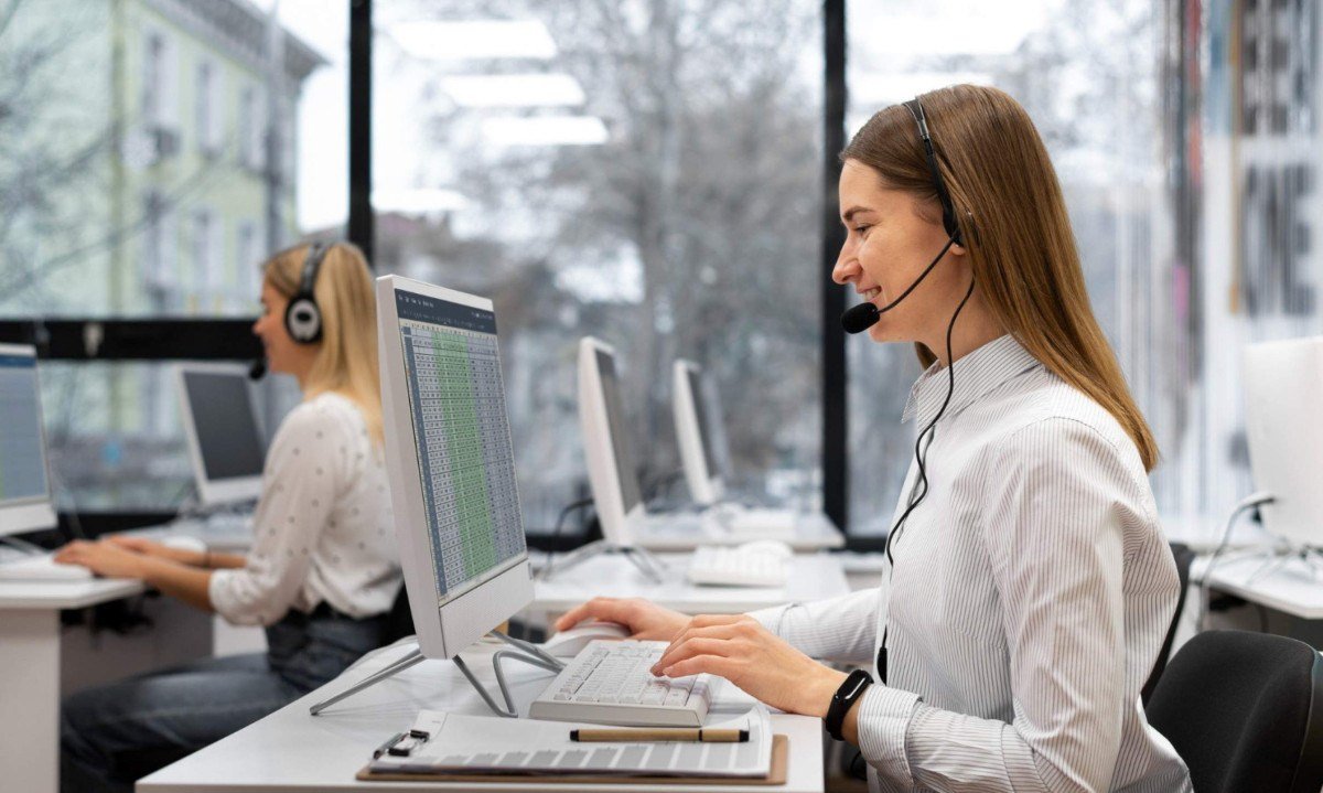Canais digitais avançam, mas voz permanece relevante - (crédito: DINO)