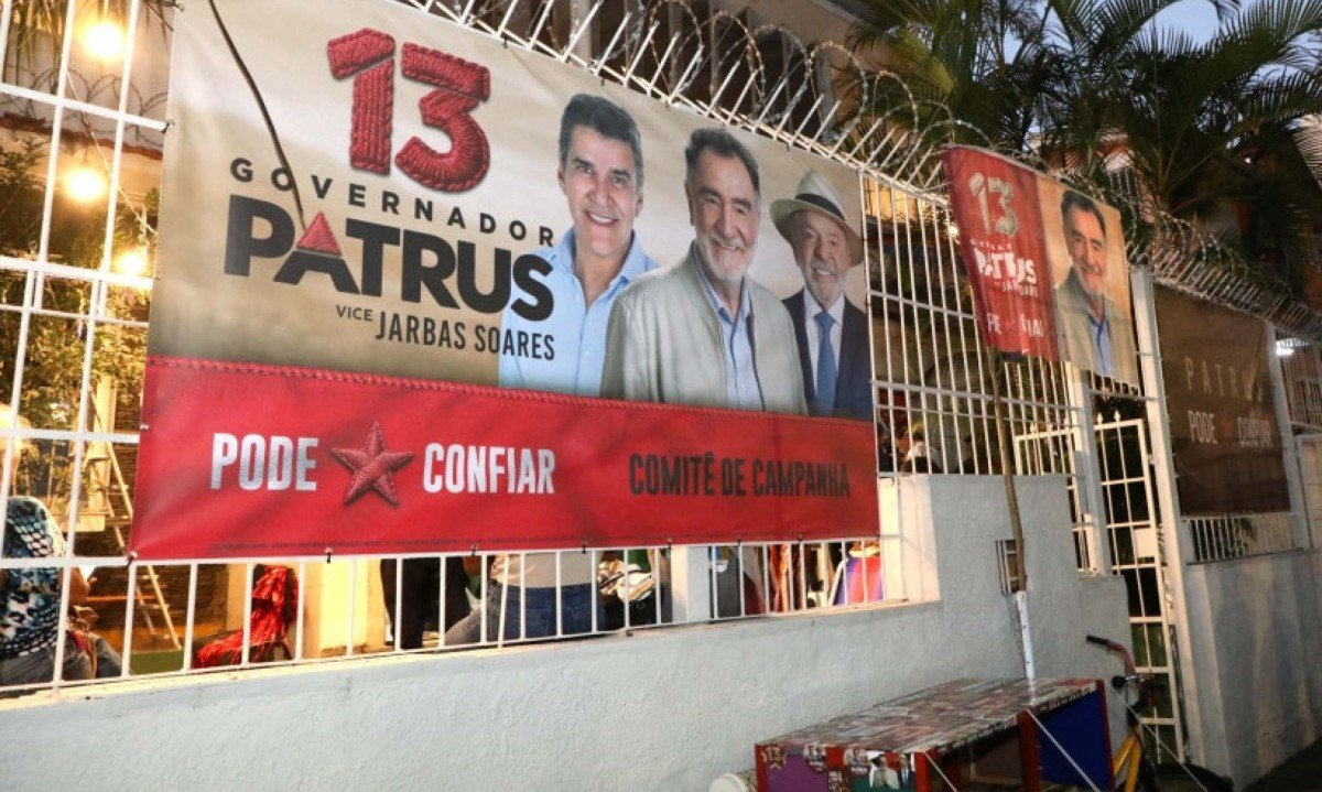 Somente na última sexta, o candidato Patrus Ananias (PT) abriu seu comitê na capital -  (crédito: patrus13.com.br/Reprodução)