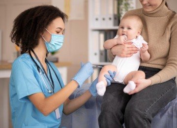 Com a autorização, o público-alvo passa a incluir bebês a partir de seis semanas de vida -  (crédito: magnific)
