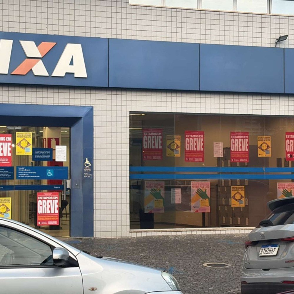 Agências do BB e da Caixa amanhecem fechadas em BH