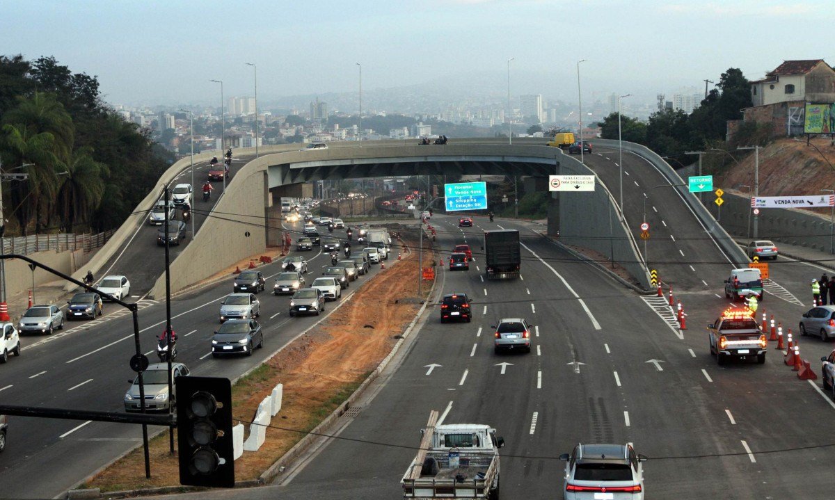 141 radares são instalados em pontos críticos de avenidas em Belo Horizonte - (crédito: Jairamaral/EM/D.A Press)