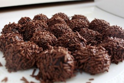 Doce &iacute;cone da confeitaria brasileira, o brigadeiro teve sua origem em uma campanha presidencial hist&oacute;rica -  (crédito: Pixabay)