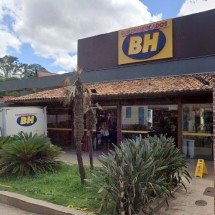 Criminosos fazem gerente refém durante assalto a supermercado  - Reprodução/Google