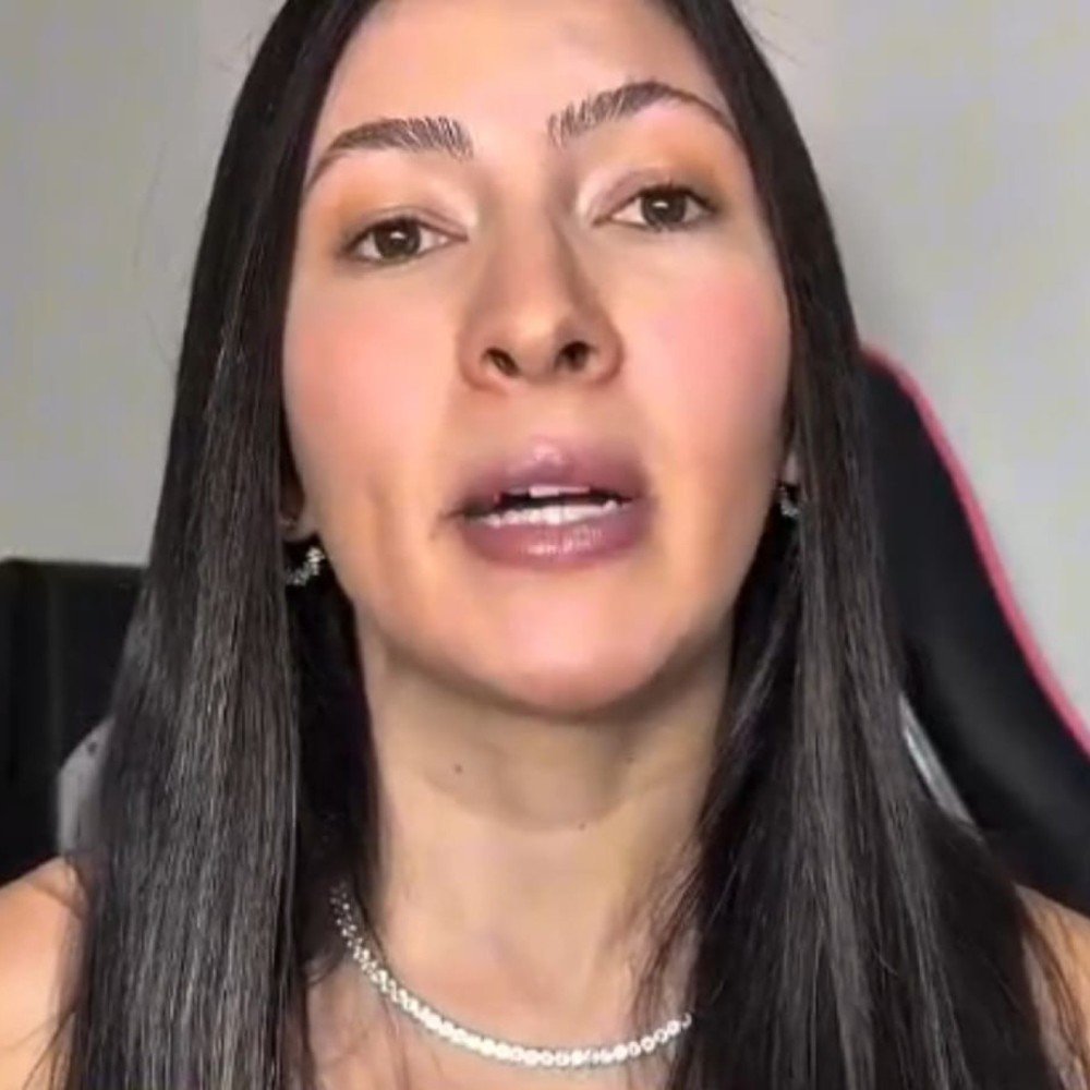 "Perplexa", diz influenciadora que teve conta derrubada a mando de Vorcaro