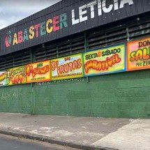 Fogo atinge área externa de sacolão em Venda Nova - Abastecer Letícia/Reprodução