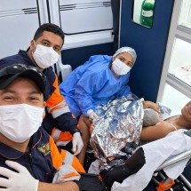 Bebê nasce dentro de ambulância após atendimento na BR-381 - Nova 381/Reprodução