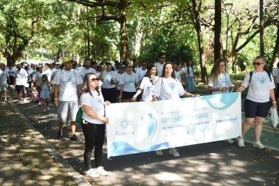3ª Caminhada de Incentivo à Doação de Órgãos e Tecidos do Risoleta, no Parque Municipal Américo Renné Giannetti -  (crédito: Gladyston Rodrigues/EM/D.A.Press)