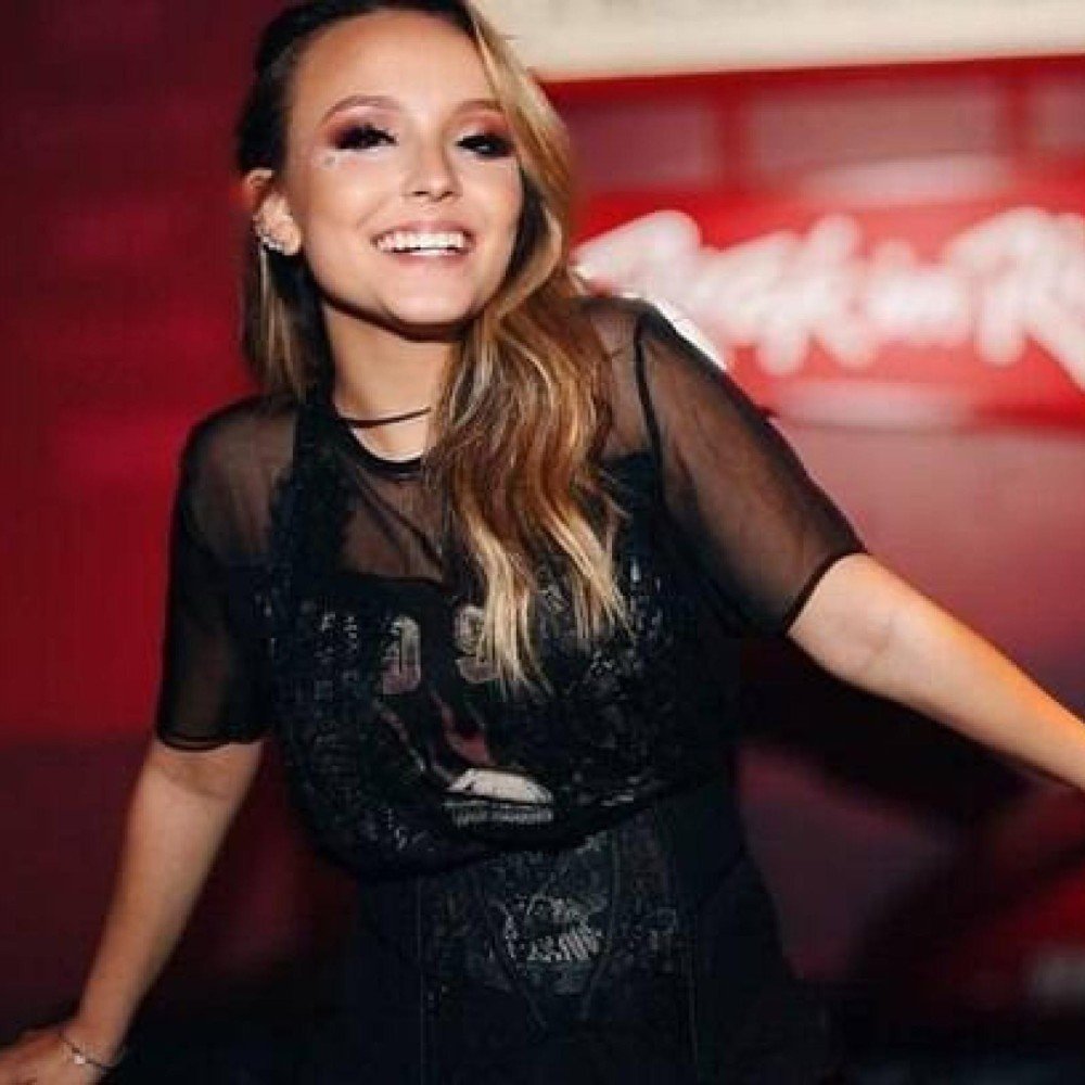 Larissa Manoela diz ter ficado chateada por perder papel