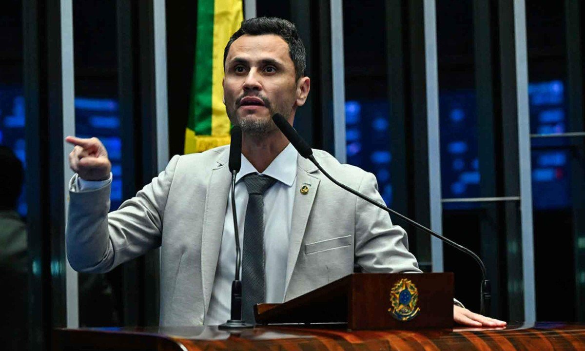 Um dos três candidatos – Patrus, Kalil ou Simões – irá disputar o segundo turno com Cleitinho -  (crédito: JEFFERSON RUDY/AGÊNCIA SENADO)