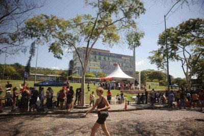 Campus Pampulha da UFMG recebe a programação especial do Domingo no Campus, que celebra os 99 anos da universidade -  (crédito: Alexandre Guzanshe/EM/D.A.Press)