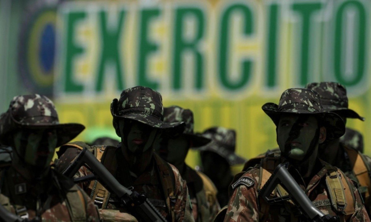 Uma falta que militares fazem na campanha do PL, segundo aliados - (crédito: Foto: Marcelo Camargo/Agência Brasil)