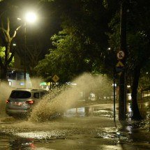 Chuva intensa: BH e 461 cidades de MG estão sob alerta nesta segunda (14) - Gladyston Rodrigues/EM/DA Press