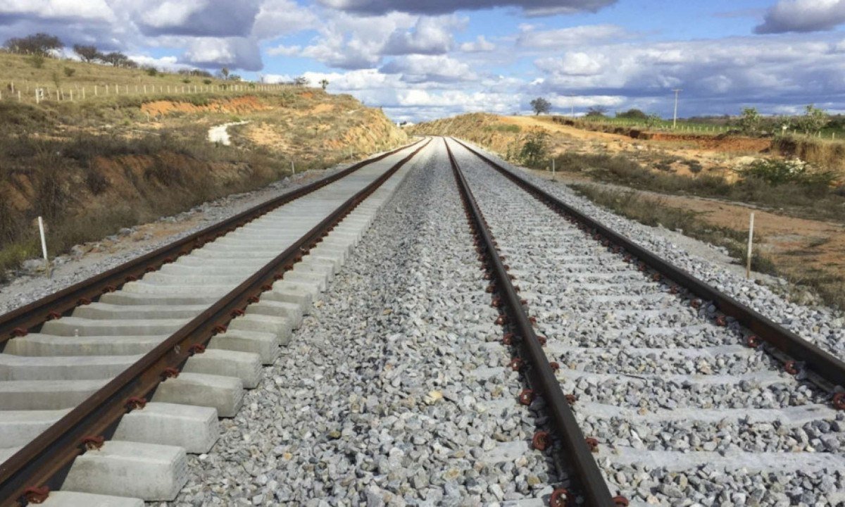 CNI: Brasil precisa investir R$ 550 bi ao ano para reduzir gargalos da infraestrutura - (crédito: Foto: Ministério da Infraestrutura)