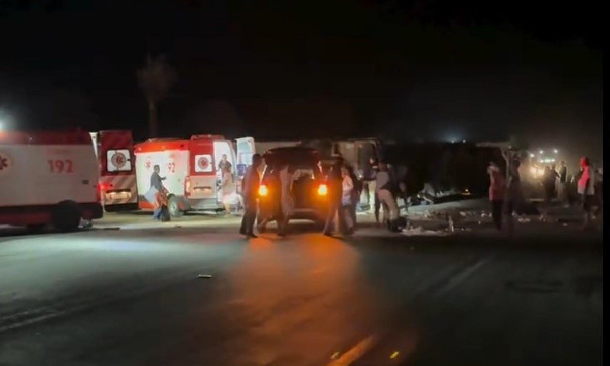 Equipes de resgate foram mobilizadas para atender à ocorrência - (crédito: Reprodução)
